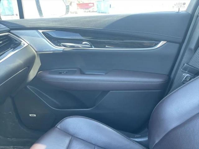 2023 Cadillac XT6 AWD Premium Luxury