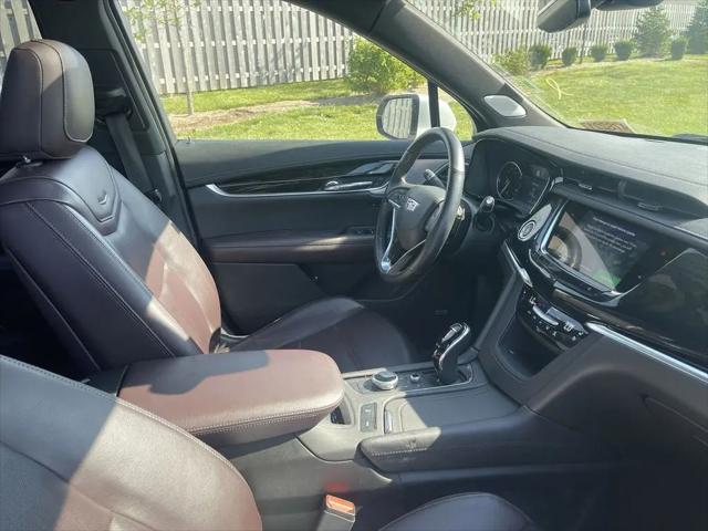 2023 Cadillac XT6 AWD Premium Luxury