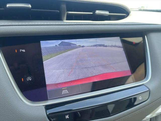 2023 Cadillac XT5 FWD Premium Luxury