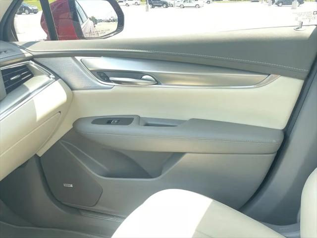 2023 Cadillac XT5 FWD Premium Luxury