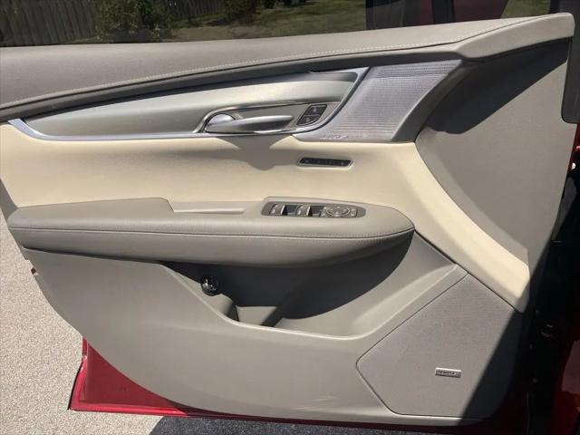 2023 Cadillac XT5 FWD Premium Luxury