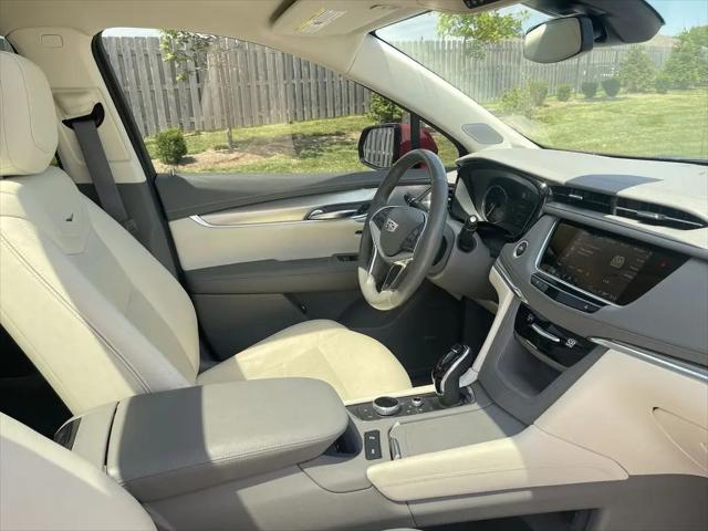 2023 Cadillac XT5 FWD Premium Luxury