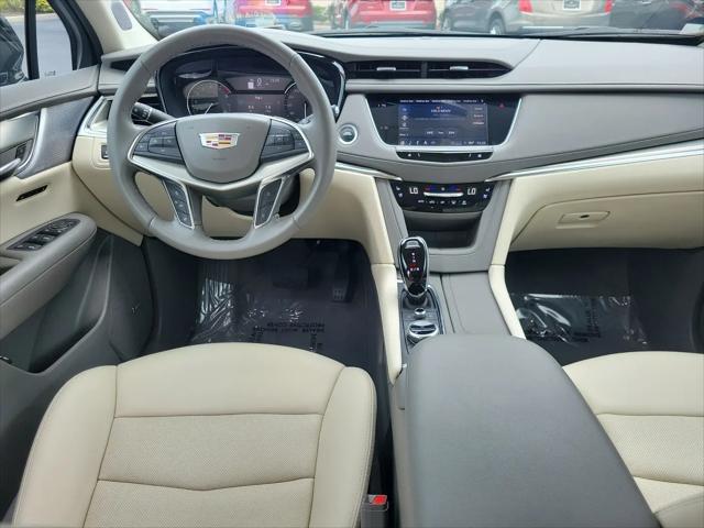 2023 Cadillac XT5 FWD Premium Luxury