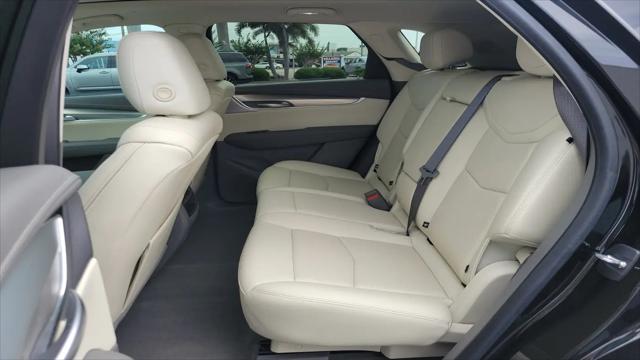 2023 Cadillac XT5 FWD Premium Luxury