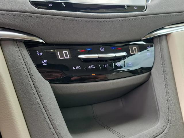 2023 Cadillac XT5 FWD Premium Luxury
