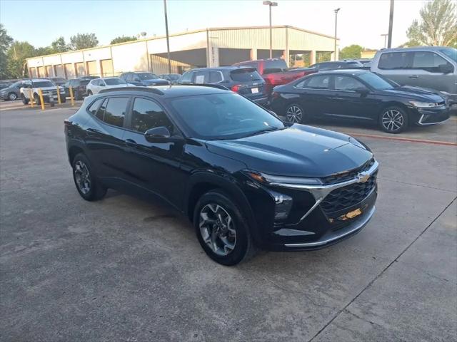 2025 Chevrolet Trax FWD LT