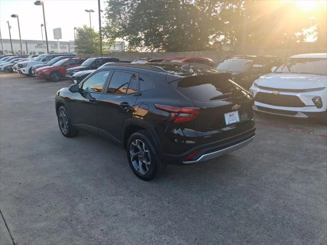 2025 Chevrolet Trax FWD LT