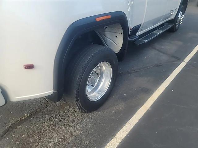 2024 GMC Sierra 3500HD 4WD Crew Cab Long Bed Denali