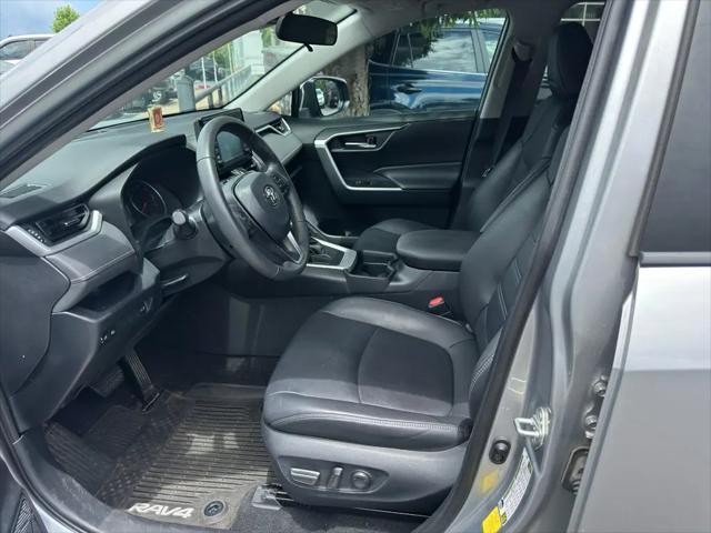 2019 Toyota RAV4 XLE Premium
