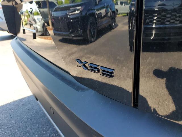 2026 Toyota C-HR XSE