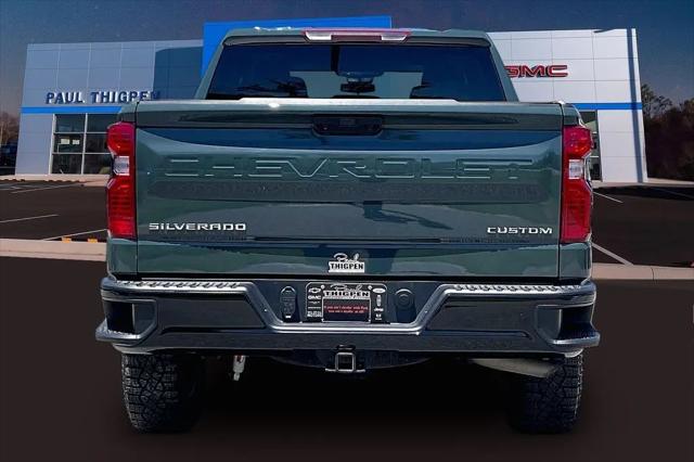 2025 Chevrolet Silverado 1500 4WD Crew Cab Short Bed Custom Trail Boss