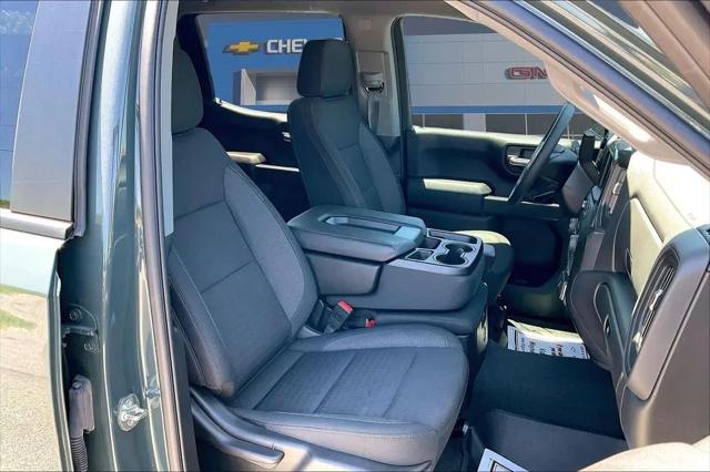 2025 Chevrolet Silverado 1500 4WD Crew Cab Short Bed Custom Trail Boss