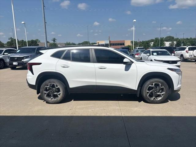 2024 Chevrolet Trax FWD LT