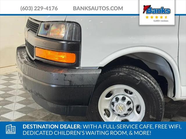 2026 Chevrolet Express Cargo Van 2500 Regular Wheelbase, WT, RWD