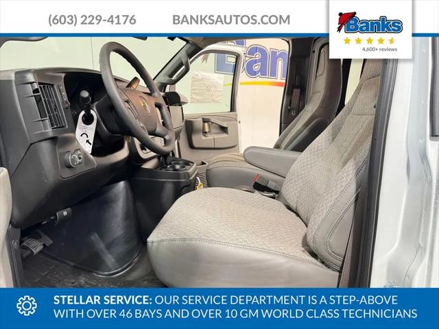 2026 Chevrolet Express Cargo Van 2500 Regular Wheelbase, WT, RWD