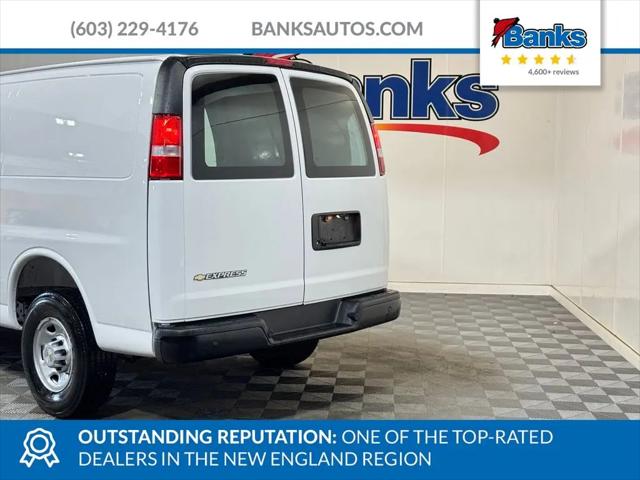 2026 Chevrolet Express Cargo Van 2500 Regular Wheelbase, WT, RWD