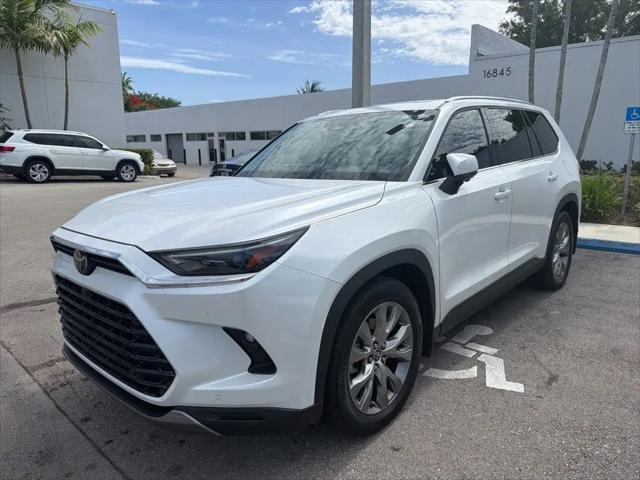 2025 Toyota Grand Highlander Hybrid XLE