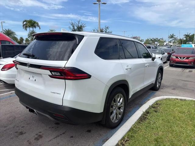 2025 Toyota Grand Highlander Hybrid XLE