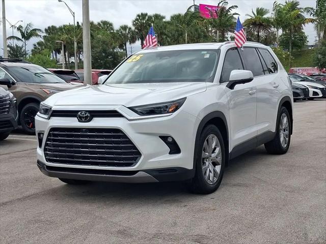 2025 Toyota Grand Highlander Hybrid XLE