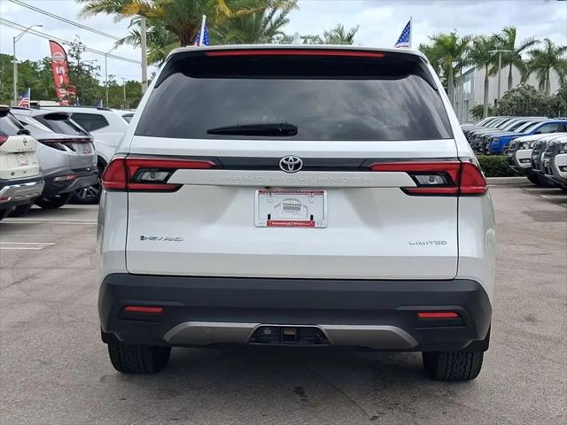 2025 Toyota Grand Highlander Hybrid XLE