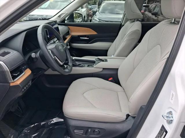 2025 Toyota Grand Highlander Hybrid XLE