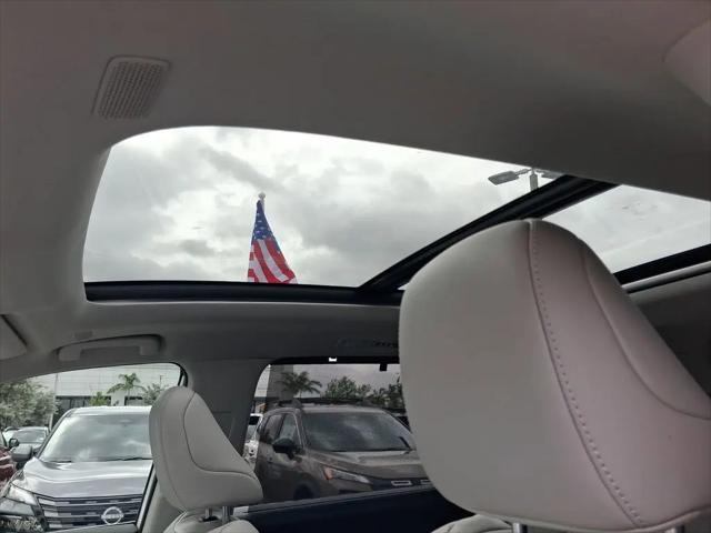2025 Toyota Grand Highlander Hybrid XLE