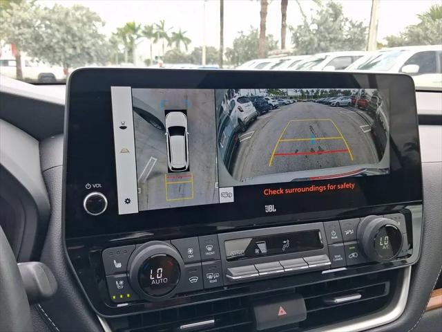 2025 Toyota Grand Highlander Hybrid XLE