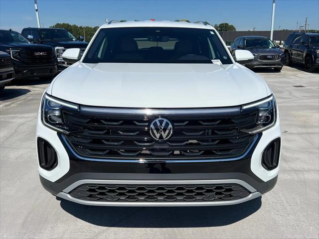 2025 Volkswagen Atlas Cross Sport 2.0T SE w/Technology