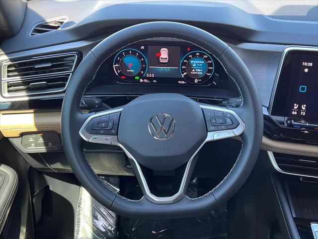 2025 Volkswagen Atlas Cross Sport 2.0T SE w/Technology