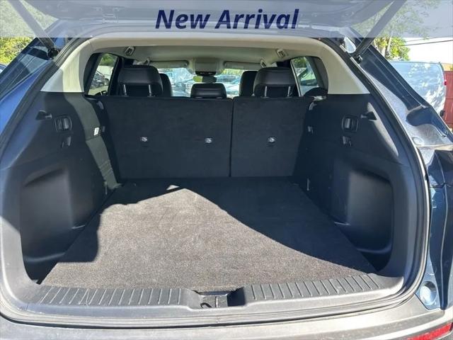 2025 Mazda CX-50 2.5 S Preferred Package