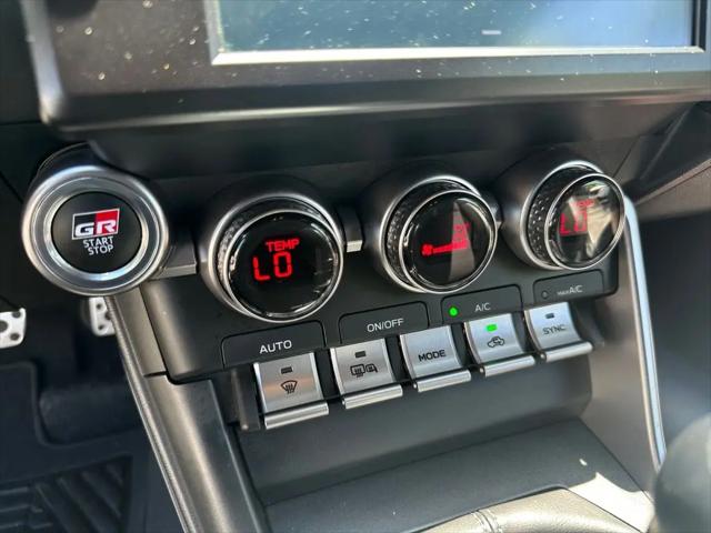 2024 Toyota GR86 Premium