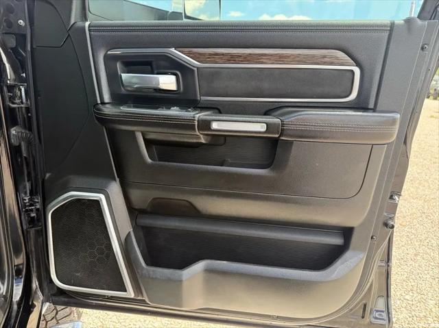 2019 Ram 2500 Laramie Crew Cab 4x4 6'4" Box