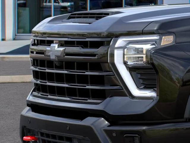 2026 Chevrolet Silverado 2500HD Crew Cab, Standard Bed, LT, 4WD