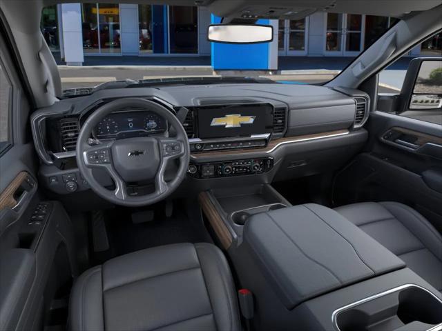 2026 Chevrolet Silverado 2500HD Crew Cab, Standard Bed, LT, 4WD