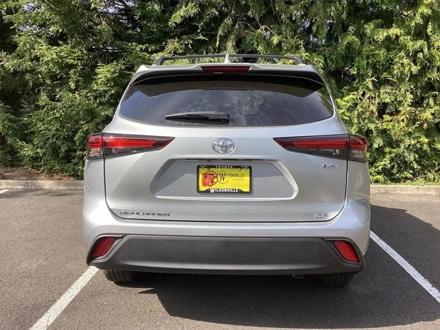 2025 Toyota Highlander Hybrid XLE