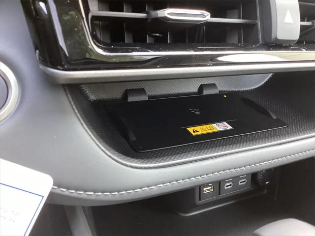 2025 Toyota Highlander Hybrid XLE