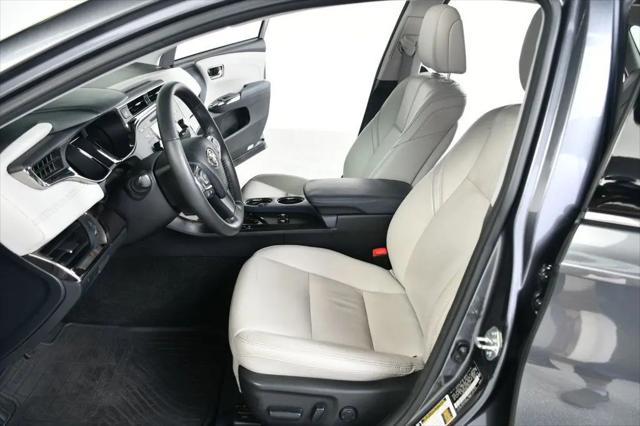 2013 Toyota Avalon XLE Premium