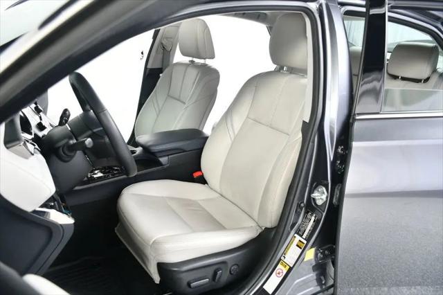 2013 Toyota Avalon XLE Premium