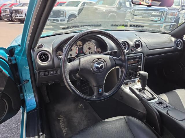 2003 Mazda MX-5 Cloth