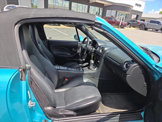 2003 Mazda MX-5 Cloth