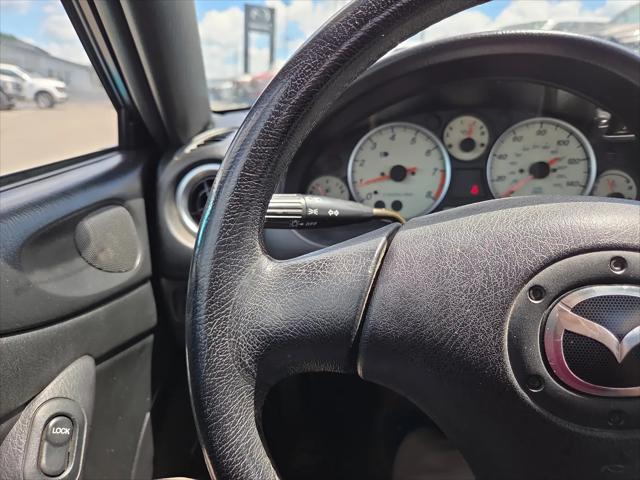 2003 Mazda MX-5 Cloth