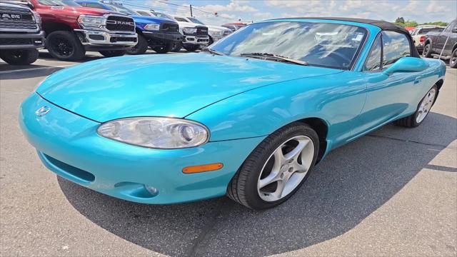2003 Mazda MX-5 Cloth