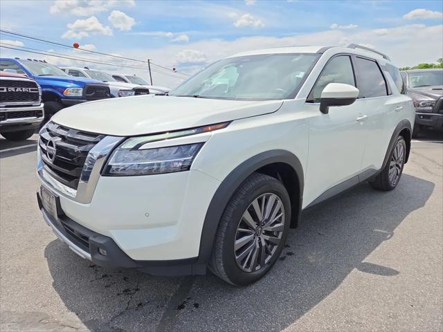 2023 Nissan Pathfinder SL 4WD
