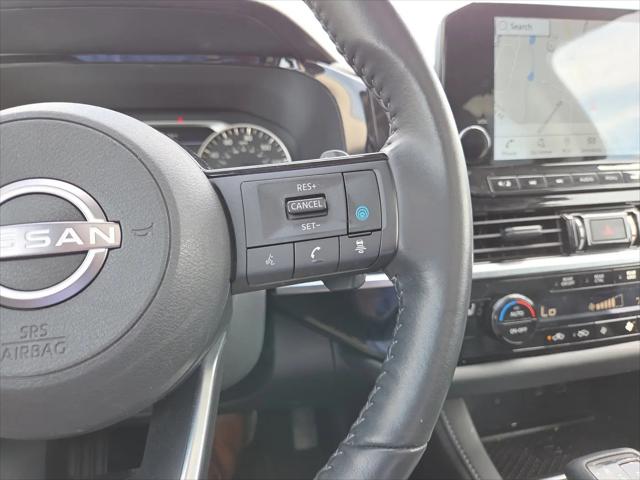 2023 Nissan Pathfinder SL 4WD