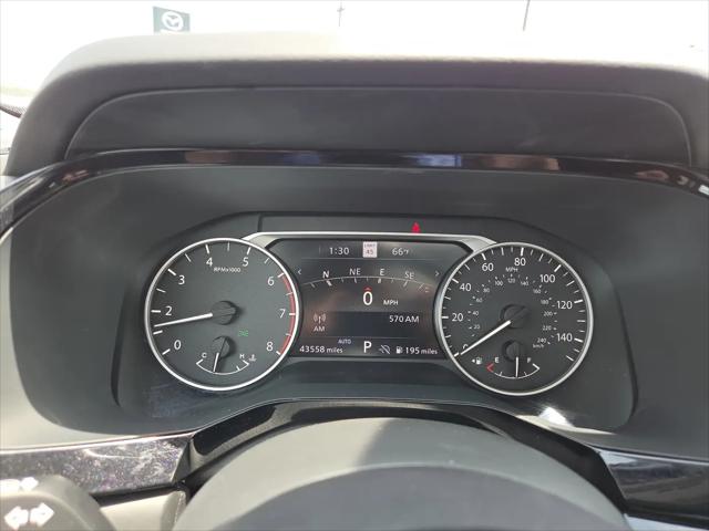 2023 Nissan Pathfinder SL 4WD