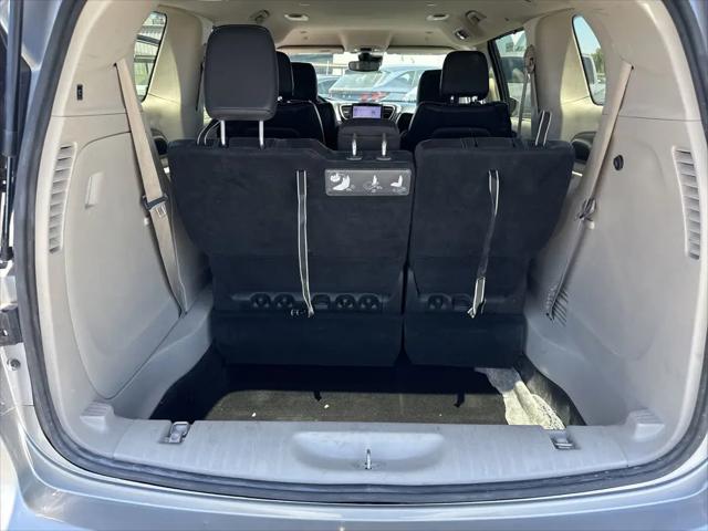 2021 Chrysler Pacifica Touring L