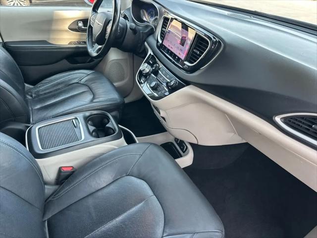 2021 Chrysler Pacifica Touring L