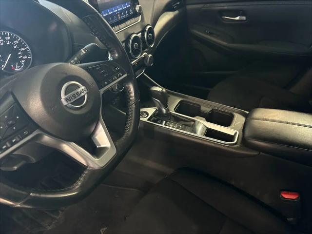 2022 Nissan Sentra SV Xtronic CVT