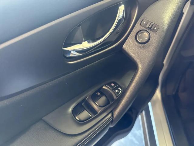 2014 Nissan Rogue SV
