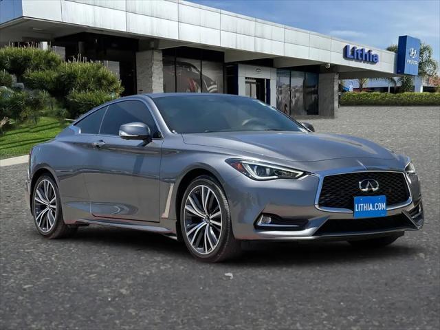 2022 INFINITI Q60 LUXE AWD